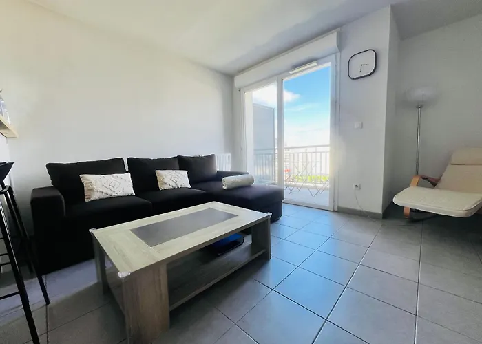 Lejlighed Pause Parenthese *